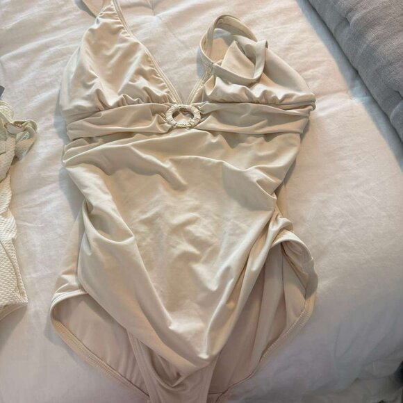 Michael Kors One-Piece Swimsuit – Ivory/Cream – Size 14 - Picture 4 of 7